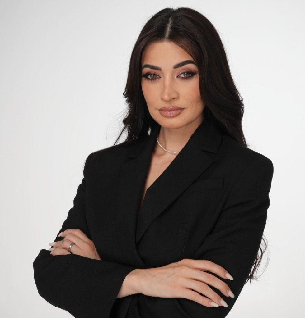 Investește inteligent într-un studio propus de Manuela Halasag de la REMAX Klass