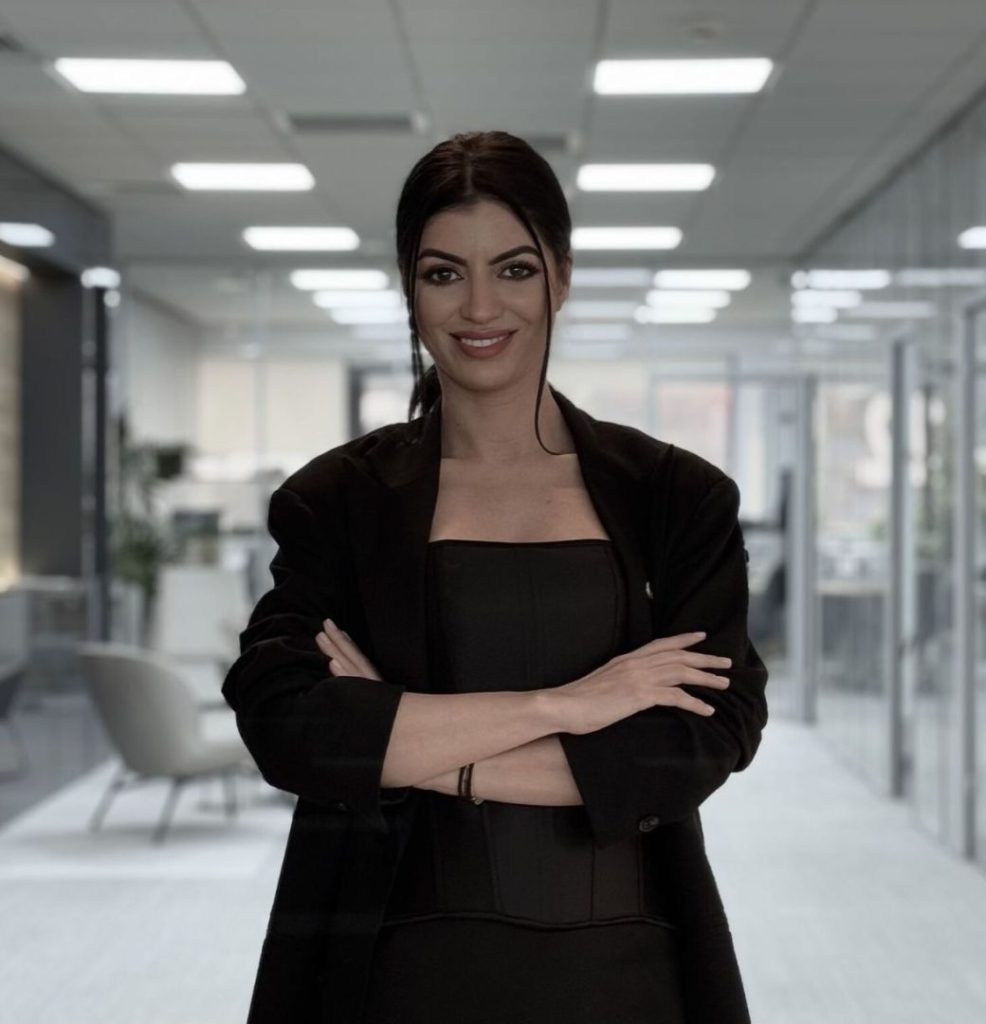 Pro-HR.ro, companie condusă de Carmen Macovei, transformă afacerile prin consultanță HR strategică